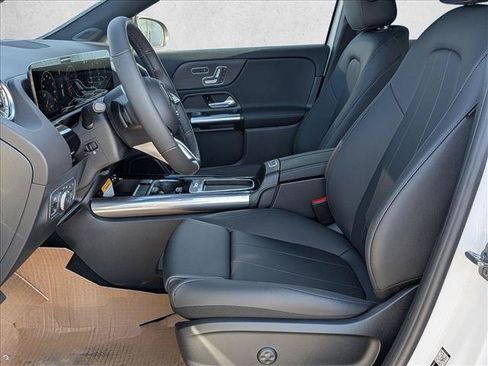 Certified 2026 Mercedes-Benz GLA 250 4MATIC image 4