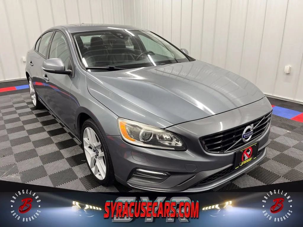 Used 2018 Volvo S60 T5 Dynamic w/ Vision Package AWD/4WD image 1