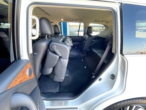 Used 2024 Nissan Armada SL w/ Cargo Package image 18