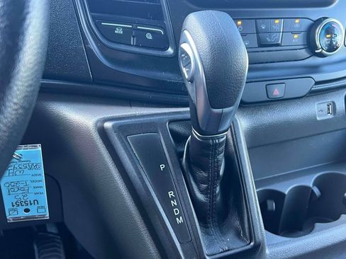 Used 2025 Ford Transit 250 Low Roof w/ Exterior Upgrade Package RWD image 29