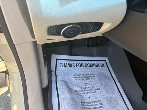 Used 2018 Lincoln Continental Reserve w/ Continental Climate Package AWD/4WD image 14