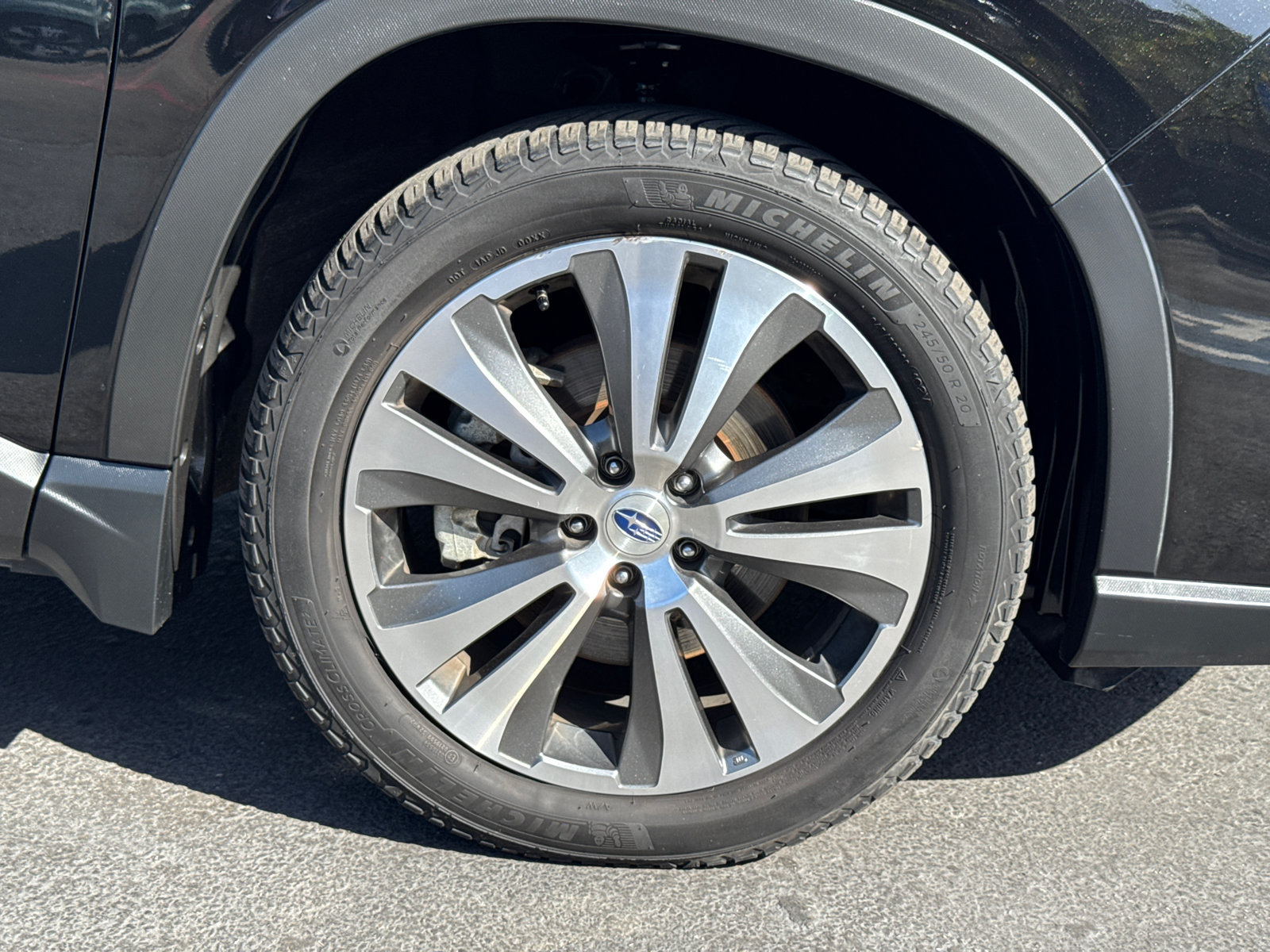 Used 2020 Subaru Ascent Limited w/ Technology Package AWD/4WD image 4