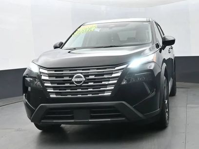 Used 2025 Nissan Rogue SV