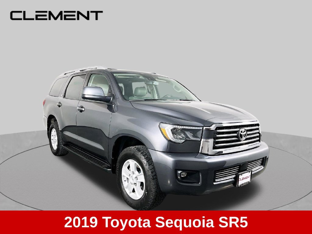 Used 2019 Toyota Sequoia SR5 AWD/4WD image 3