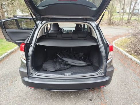 Used 2019 Honda HR-V EX image 13