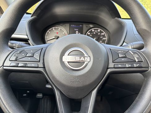 Certified 2023 Nissan Altima 2.5 S FWD image 9