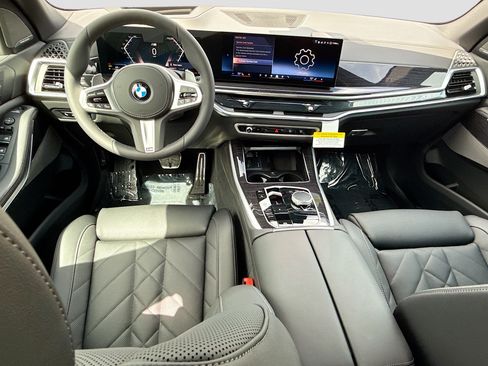 New 2026 BMW X5 sDrive40i w/ M Sport Package RWD image 16