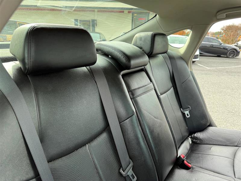 Used 2011 INFINITI M37 x w/ Premium Pkg AWD/4WD image 23