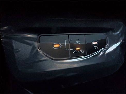 New 2025 Kia EV6 Wind image 33