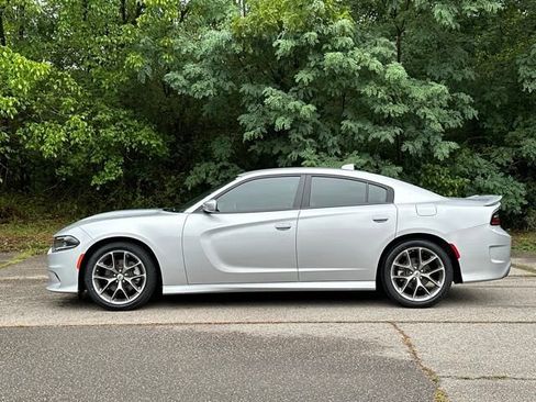 Used 2022 Dodge Charger GT RWD image 2