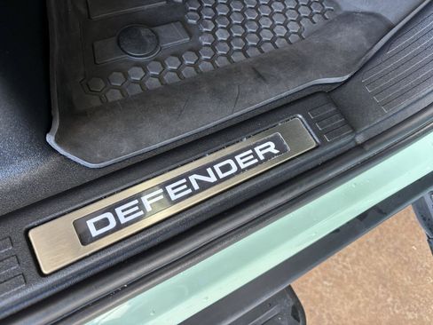 Used 2023 Land Rover Defender 110 75th Limited Edition AWD/4WD image 27