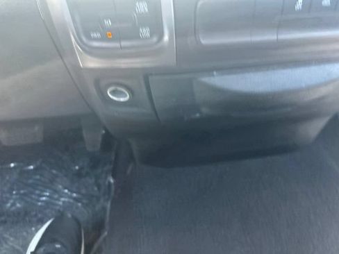 Used 2024 RAM 1500 Classic SLT AWD/4WD image 25