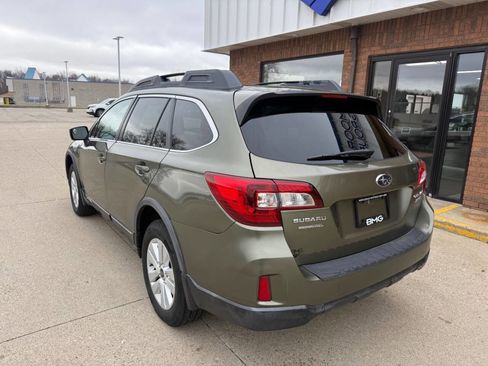 Used 2015 Subaru Outback 2.5i Premium w/ Protection Package #2 AWD/4WD image 3