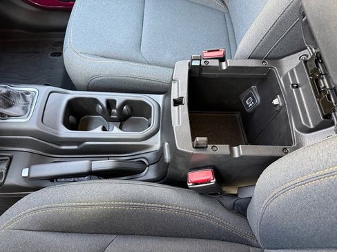 Used 2024 Jeep Wrangler Sahara w/ Safety Group image 26