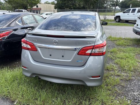 Used 2014 Nissan Sentra SR w/ SR Driver Package FWD image 8