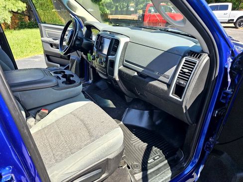 Used 2019 RAM 1500 Big Horn image 20