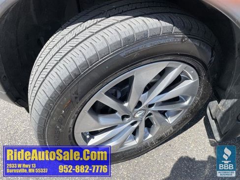 Used 2015 Nissan Rogue SL w/ SL Premium Package AWD/4WD image 23