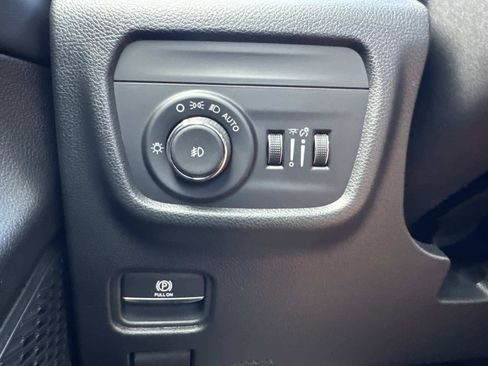 New 2025 Jeep Grand Cherokee L Limited w/ Black Appearance Package image 14