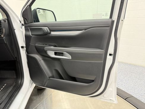 Used 2024 Ford Ranger Lariat image 25