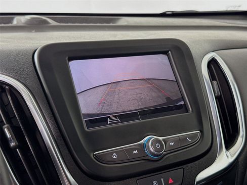 Used 2023 Chevrolet Equinox LT AWD/4WD image 14
