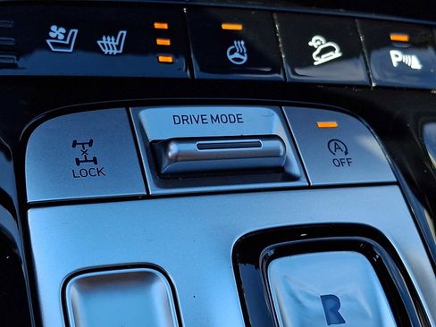 Used 2023 Hyundai Tucson Limited image 23