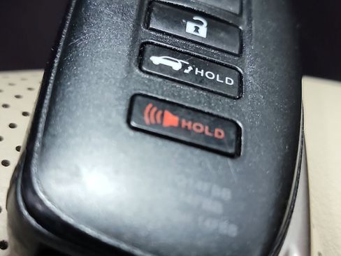 Used 2016 Lexus RX 350 AWD w/ Premium Package image 32