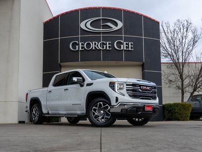 New 2026 GMC Sierra 1500 SLT w/ SLT Premium Plus Package