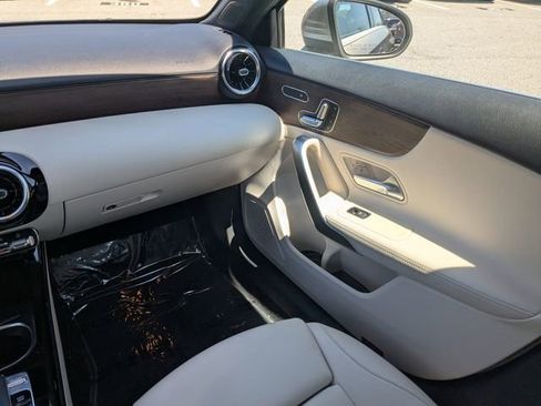 Used 2020 Mercedes-Benz A 220 4MATIC image 17