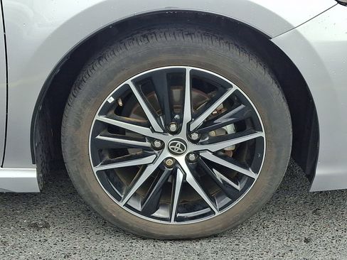 Used 2023 Toyota Camry SE FWD image 8
