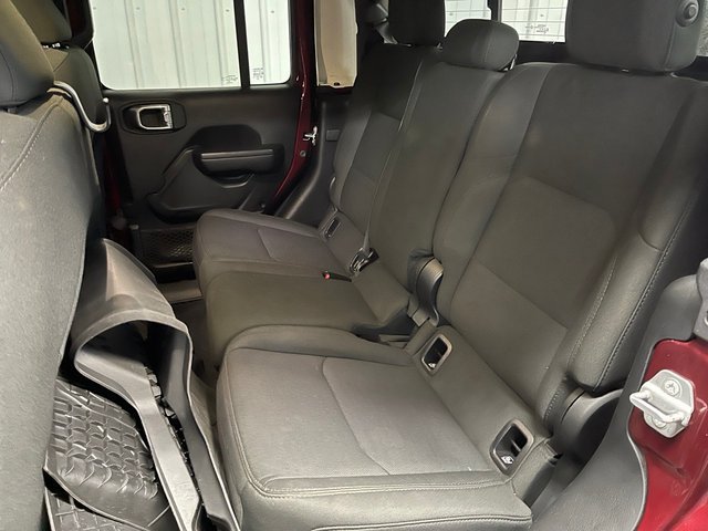 Used 2021 Jeep Gladiator Sport AWD/4WD image 16