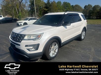 Used 2017 Ford Explorer XLT w/ Equipment Group 202A