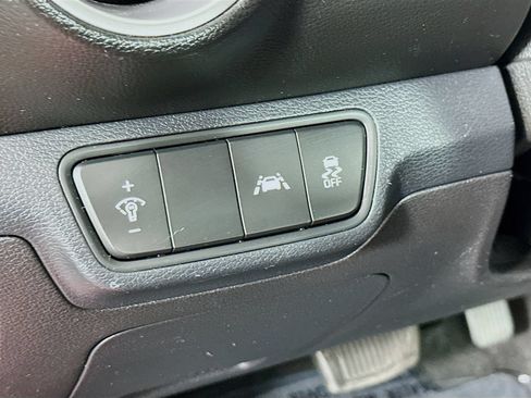 Used 2021 Kia Forte LXS FWD image 10