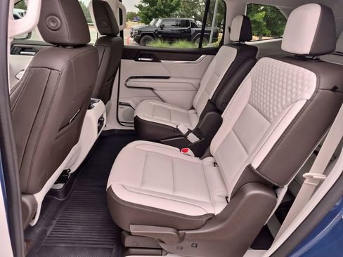 Certified 2024 GMC Acadia Denali w/ LPO, Floor Liner Package FWD image 33