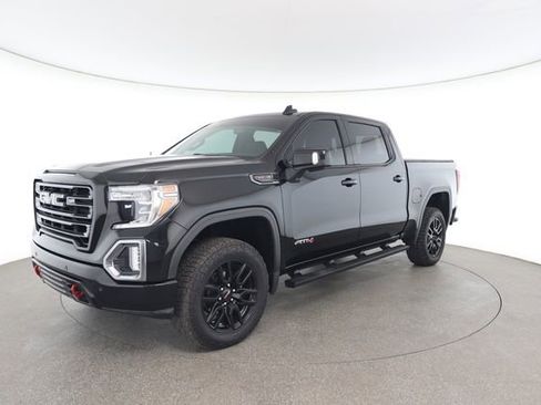 Used 2022 GMC Sierra 1500 AT4 w/ AT4 Preferred Package AWD/4WD image 3