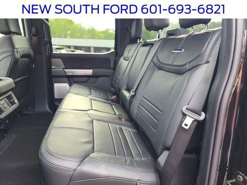 New 2025 Ford F250 Platinum image 31