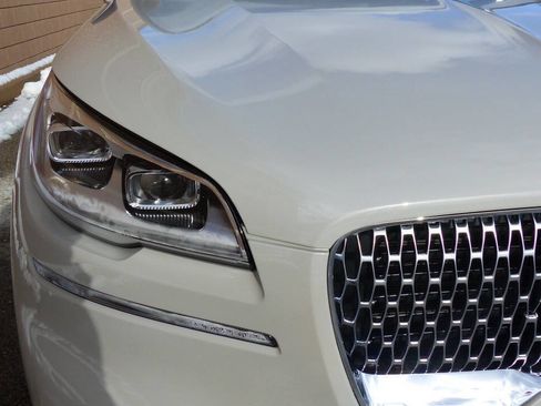 Used 2024 Lincoln Aviator Reserve w/ Equipment Group 201A image 18