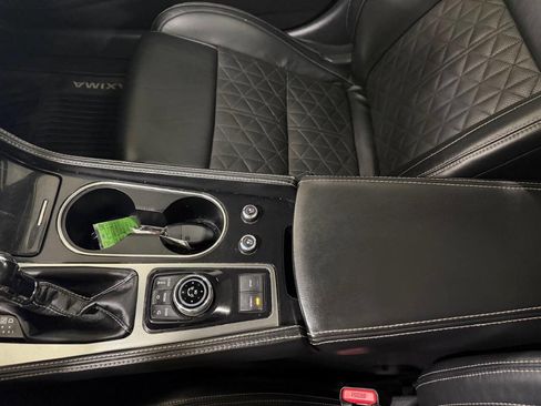 Used 2017 Nissan Maxima Platinum image 36