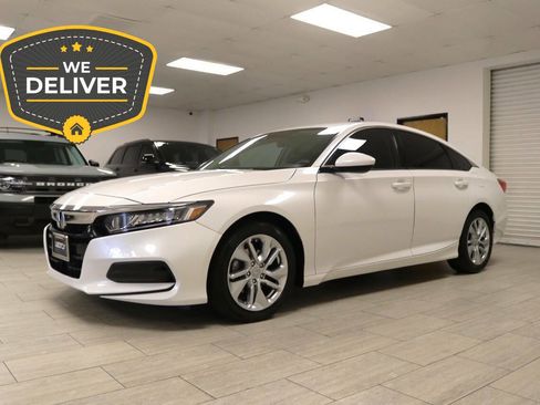 Used 2019 Honda Accord LX image 2
