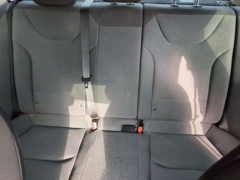 Used 2025 Kia K4 FWD image 32