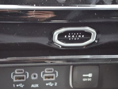 New 2026 Jeep Grand Cherokee Limited AWD/4WD image 24
