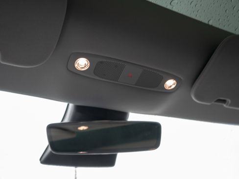 Used 2023 Tesla Model 3 Standard Range image 21