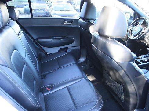 Used 2021 Kia Sportage S FWD image 18