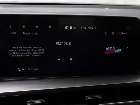 Used 2025 Kia Telluride LX image 8