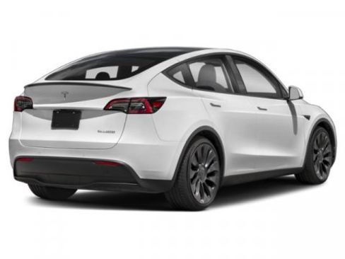 Used 2023 Tesla Model Y Long Range AWD/4WD image 2
