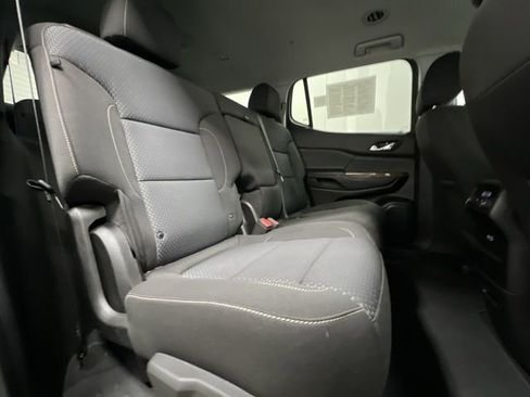 Used 2020 GMC Acadia SLE image 26