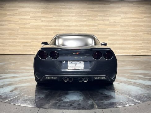 Used 2013 Chevrolet Corvette Z06 w/ 3LZ Preferred Equipment Group image 12