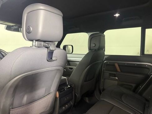Certified 2024 Land Rover Defender 110 X image 26