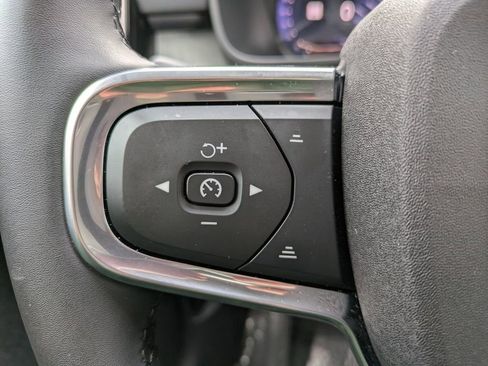 New 2026 Volvo XC40 B5 Plus w/ Protection Package Premier image 25