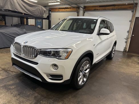 Used 2017 BMW X3 xDrive35i image 12