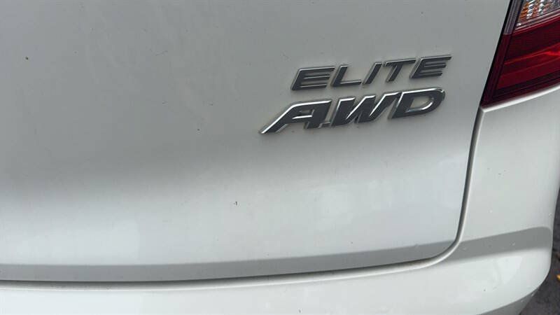 Used 2020 Honda Pilot Elite image 12